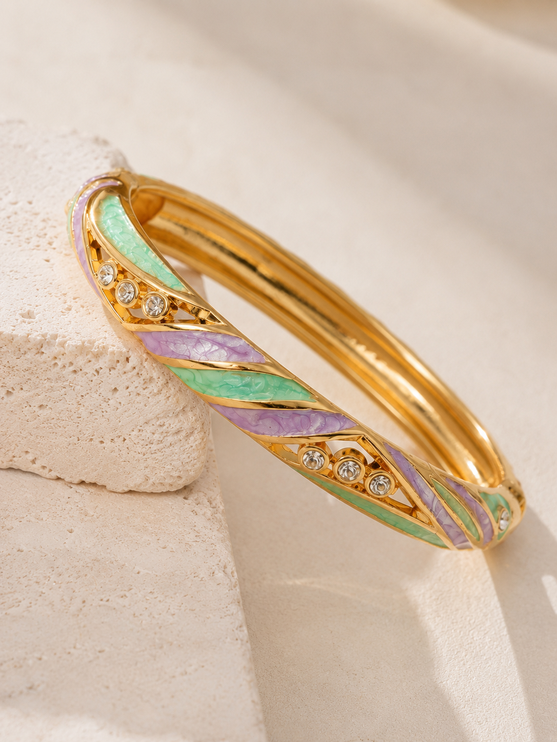 Grape Soda Swirl Crystal Enamel Bangle – Gold-Tone Alloy with Zircon Inlay