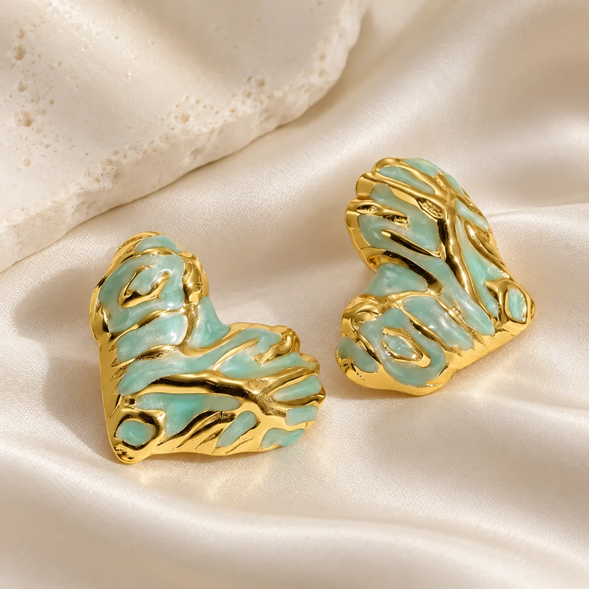 Mint Marble Enamel Heart Stud Earrings – Gold-Tone