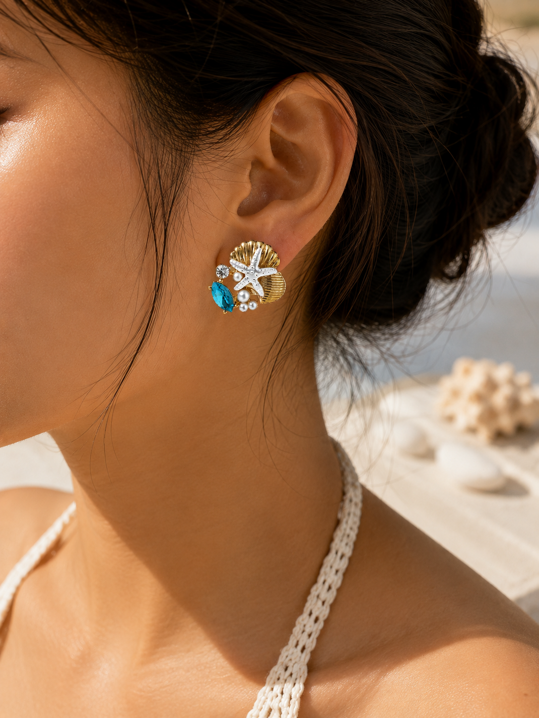 Beach Please! Starfish & Shell Stud Earrings – Gold-Plated Alloy