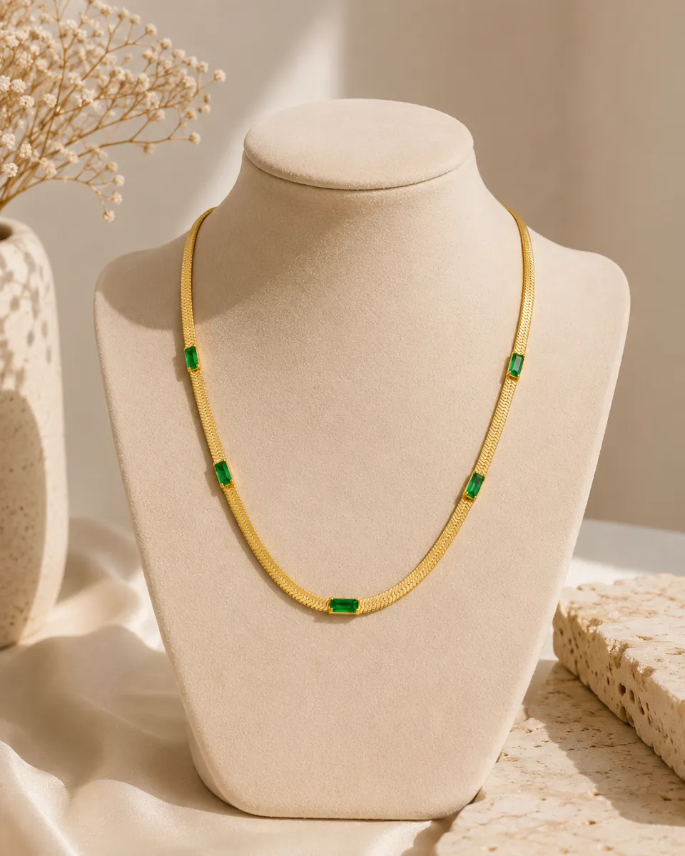 Emerald Glow Dainty Stone Necklace