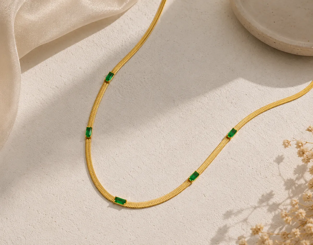 Emerald Glow Dainty Stone Necklace