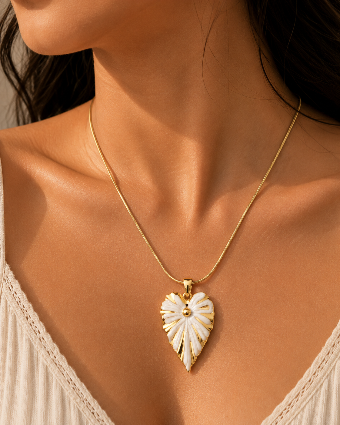 Vanilla Girl Gilded Leaf Snake Chain Necklace – 18K Gold Plated 304 Stainless Steel with Enamel