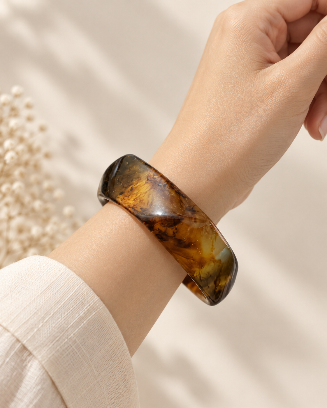 Cocoa Twist Resin Bangle