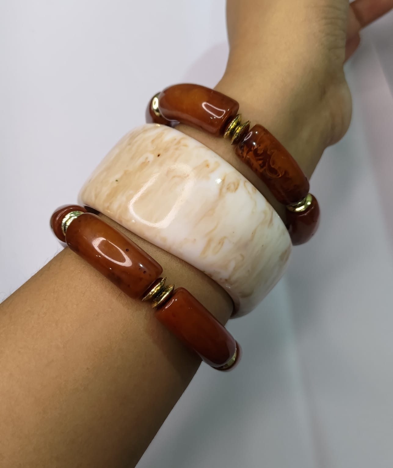 Cozy Knit Ribbed Resin Bangle Set